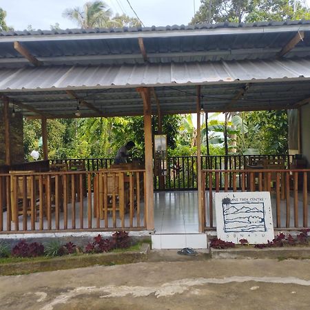 Tatasya Homestay Senaru Luaran gambar